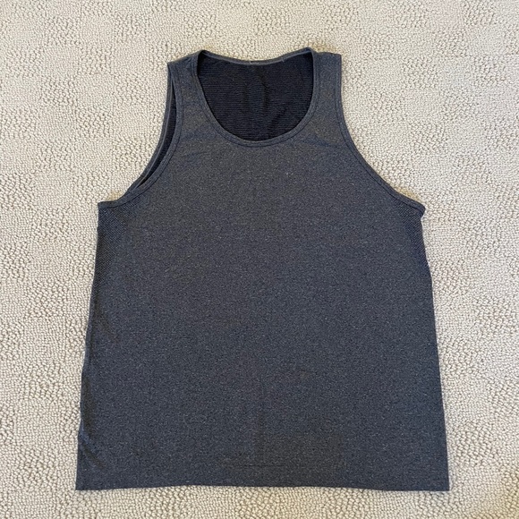 lululemon athletica Other - Lululemon M Medium Metal Vent Tank Heathered Grey